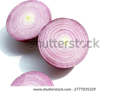 Fresh red onion. Thick slices of purple onion