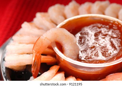 Fresh Ring Of Shrimp With A Cocktail Sauce