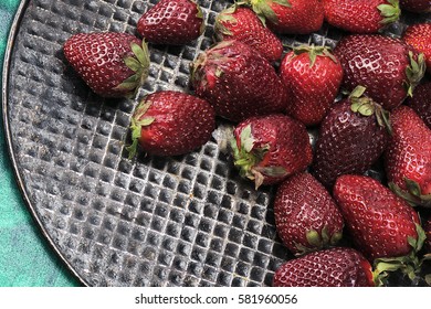 Fresh, sweet strawberries, closeup