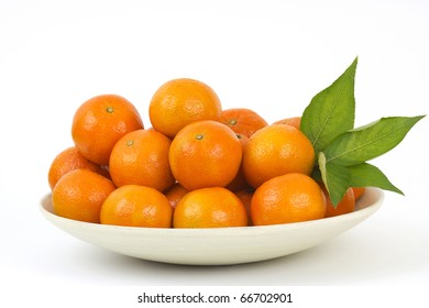 bowl with oranges