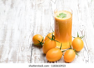 Fresh  tomato juice made from the golden-yellow tomatoes 