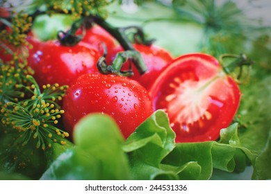 fresh tomatoes close-up