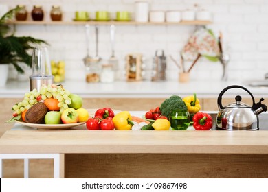 346,577 Fruits And Vegetables In Kitchen Images, Stock Photos & Vectors ...