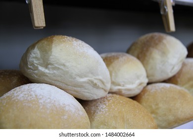 Freshly baked bread in a bakery