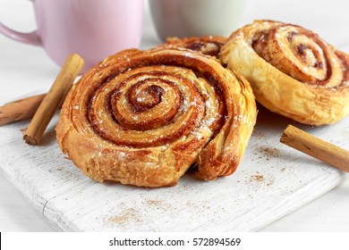 Freshly Baked Traditional Sweet Cinnamon Rolls Stock Photo 583782640 ...