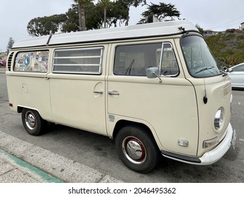 FRESNO, UNITED STATES - Aug 27, 2021: A Retro VW Bus With Old Fashioned Stickers On The Back Window Parked Outside