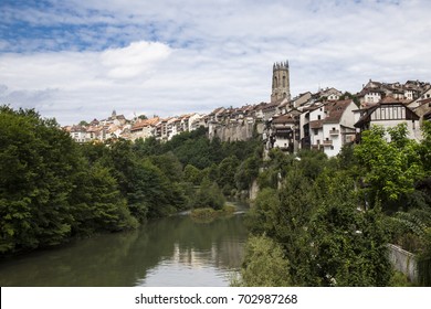 Fribourg Is The Capital Of The Swiss Canton Of Fribourg And The District La Sarine. It Is Located On Both Sides Of The River Saane/La Sarine, 