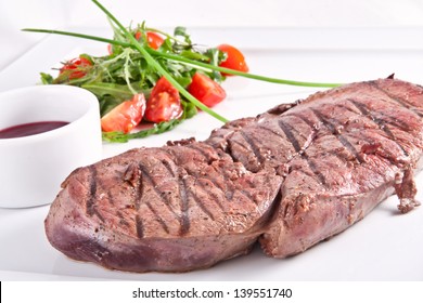 Fried Beef Liver With Fresh Vegetables