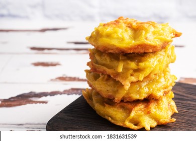 Fried cakes of grated potatoes on the plate with sauce. Traditional pancakes boxty raggmunk.