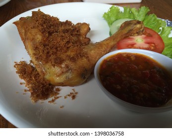 Fried Chicken Kremes Crispy Granules Serve Stock Photo 1398036758 ...