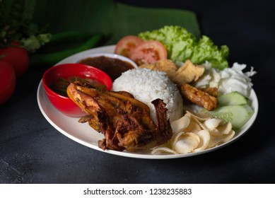 4,721 Nasi Lemak Chicken Images, Stock Photos & Vectors | Shutterstock