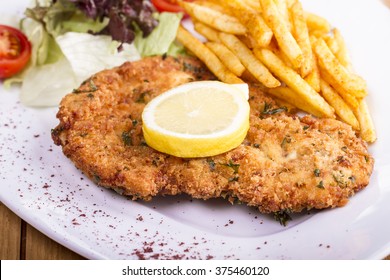 5,630 Schnitzel and chips Images, Stock Photos & Vectors | Shutterstock