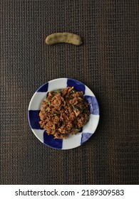 Fried Crushed Young Tamarind With Dried Shrimp And Red Chili Powder Recipe