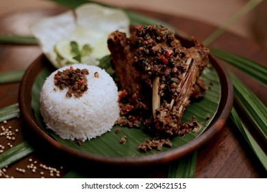 Fried Duck Salad Is A Favorite Dish In A Restaurant In Bondowoso City, East Java, Indonesia