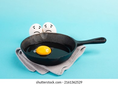 A Fried Egg In A Pan, Two Friends Look Sad At Him, Having A Breakfast In The Morning, Funny Food, Broken Friendship, Healthy Food