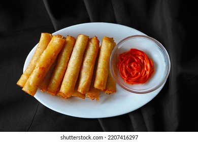 Fried Lumpia Filipino Spring Rolls