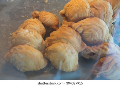 Fried Mini Curry Puff Pan Klip Stock Photo 394327906 Shutterstock