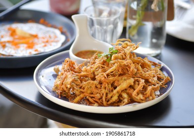 Fried Mushroom Or Deep Fried Mushroom And Dip