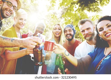 Friend Celebrate Party Picnic Joyful Lifestyle Drink Konzept