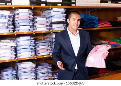 294 Store salesman dress Images, Stock Photos & Vectors | Shutterstock