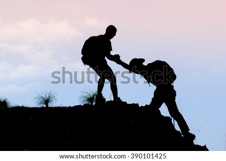 friends help at the summit