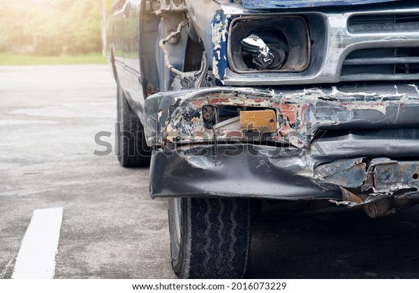 Front car\
damage from road accidents. Front and side injection parts were\
broken. The headlight was severely damaged.\
