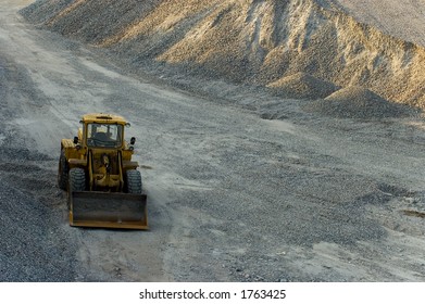 front end mover