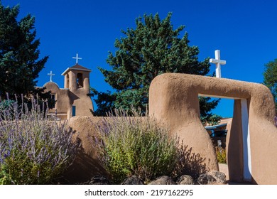 The Front Gate Of The San Francisco De Asís Mission Church. Rancho De Taos, New Mexico, USA