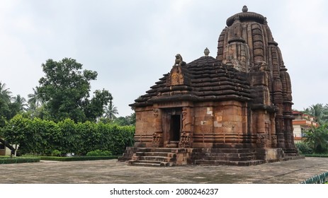 Front Façade of Jagamohana of Rajarani Temple. 11th century Odisha style temple constructed dull red and yellow sandstone, Bhubaneswar, Odisha, India.