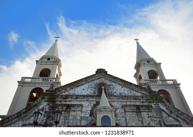 Front of the Jaro Cathedral in Iloilo, Philippines - Shutterstock ID 1231838971