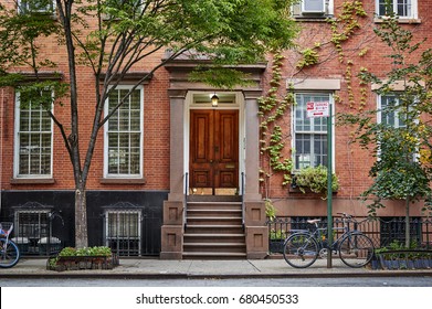 The Front Of An Ornate Brownstone Building In An Iconic Neighborhood Of Brooklyn In New York City