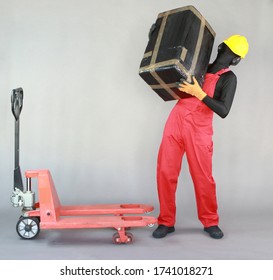 545 Ergonomics Lifting Images, Stock Photos & Vectors | Shutterstock