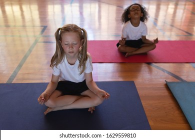 17,795 Kids doing yoga Images, Stock Photos & Vectors | Shutterstock