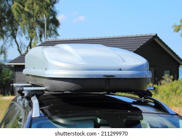 Frontend Of Roof Box On Car