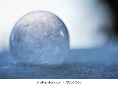 Frozen Ice Bubbles