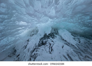 The Frozen Lake Torneträsk In Swedish Lapland. Beautiful Ice Forms Create An Amazing Sight.
