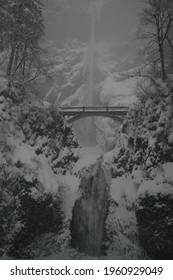 Frozen Multnomah Falls Ice And Snow