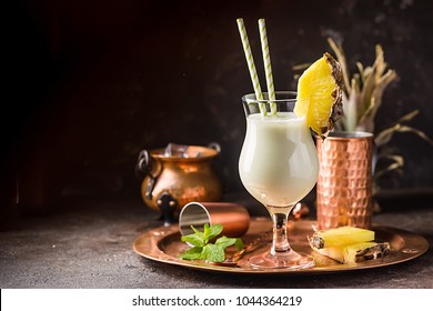 Frozen Pina Colada Cocktail