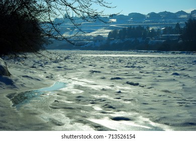 Frozen Yakima River