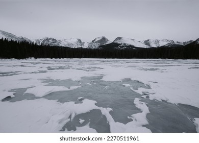 Frozen-over Bierstadt Lake in winter - Rocky Mountain National Park, Colorado, USA - Powered by Shutterstock
