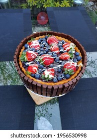 Fruit Cake With Kitkat On Edges