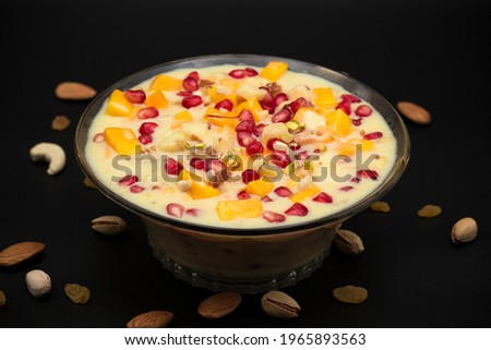 Fruit custard with dry fruit 