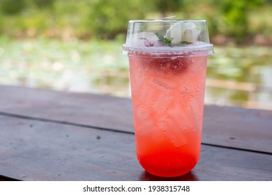 Fruit Juice Mixed With Soda , Strawberry Soda