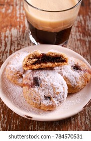 Fruit Mince Surprise Cookies - Cookies With Sweet Mincemeat Filling And Coffee