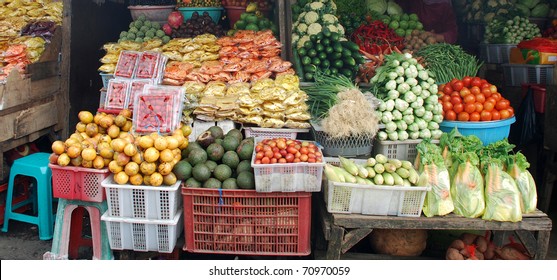 6,872 Grocery shopping indonesia Images, Stock Photos & Vectors ...