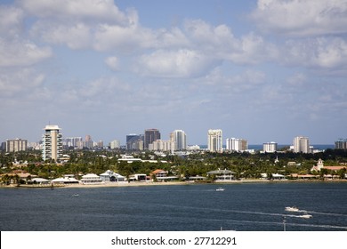 734 Ft Lauderdale Skyline Stock Photos, Images & Photography | Shutterstock