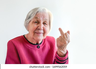 おばあさん の画像 写真素材 ベクター画像 Shutterstock