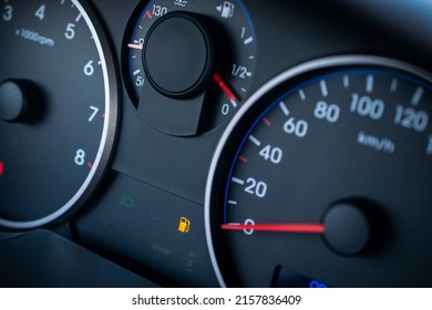 Fuel Car Gauge Empty. Petrol Tank Meter Car Indicator On Dashboard. Low Gasoline Level. Empty Fuel Gas Gauge