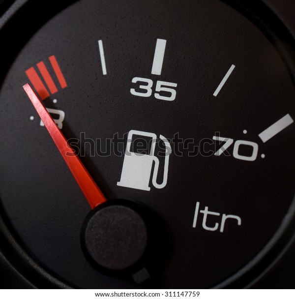 Fuel gauge, empty
tank