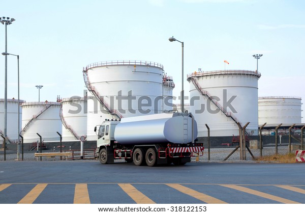 Fuel Storage\
Tank\
